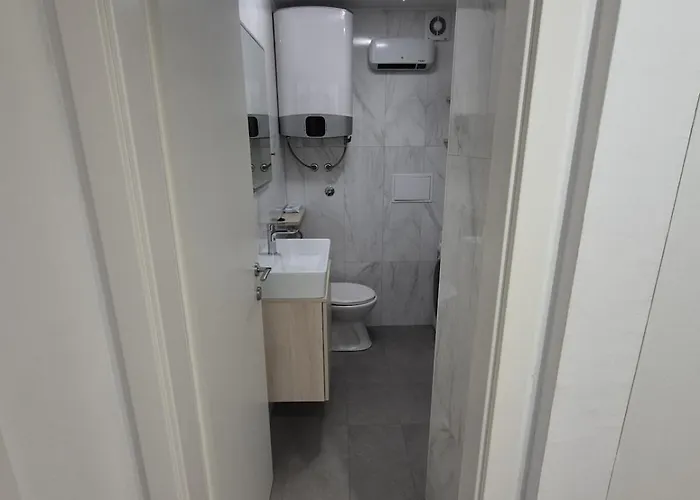 Cozy Close To Centre Apartamento Split