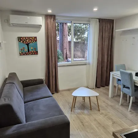 Cozy Close To Centre * 스플리트