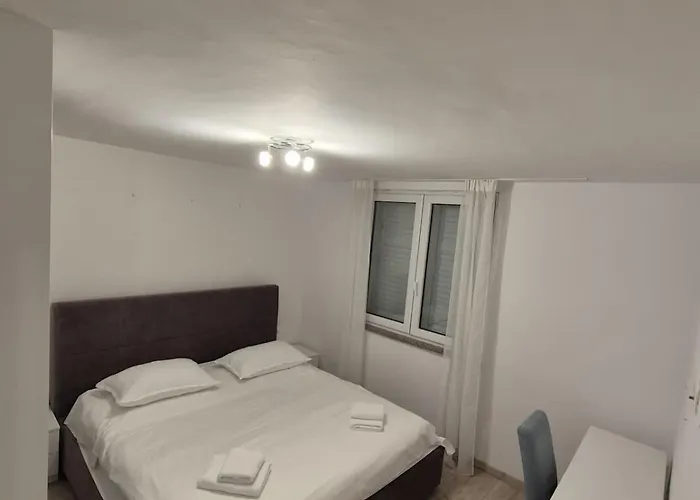 Apartment Cozy Close To Centre *